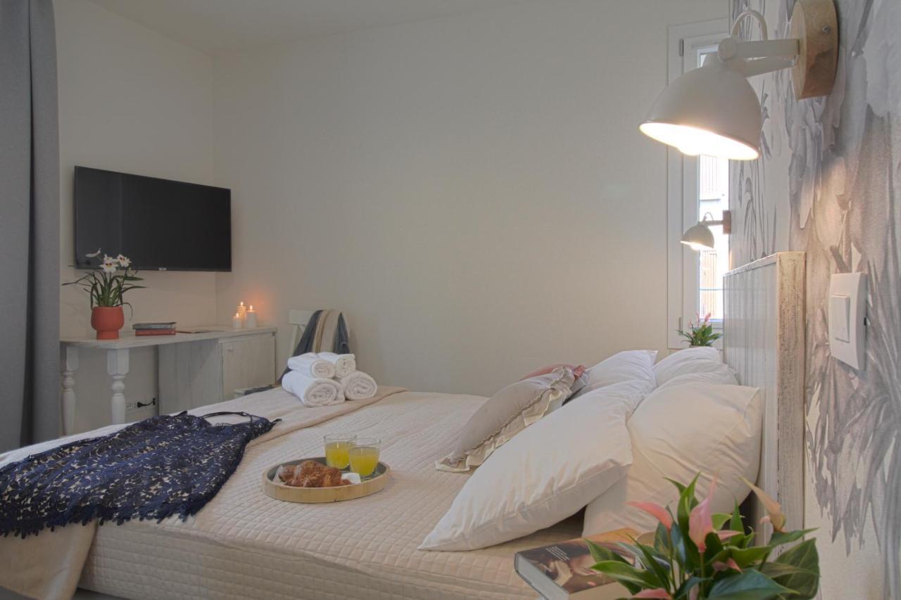 Bed & Basta Hotel Reggio Emilia Exterior photo
