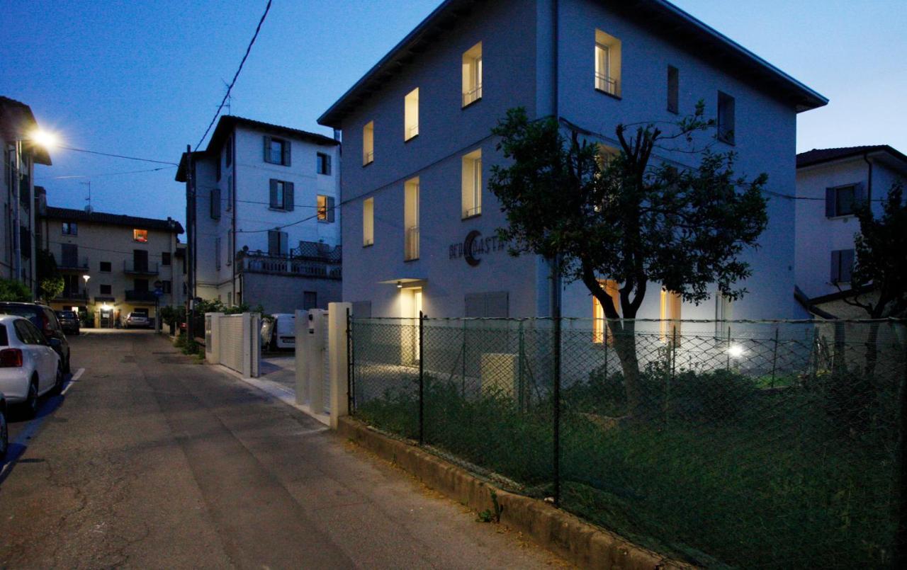 Bed & Basta Hotel Reggio Emilia Exterior photo